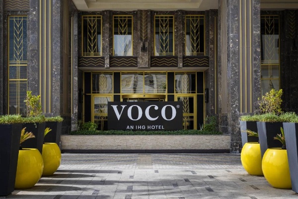 voco Doha West Bay Suites, an IHG Hotel image 1