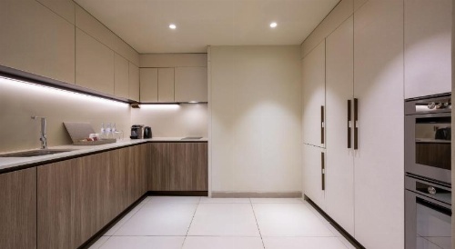 voco Doha West Bay Suites, an IHG Hotel image 1