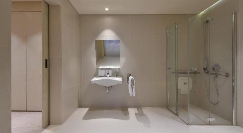 voco Doha West Bay Suites, an IHG Hotel image 46